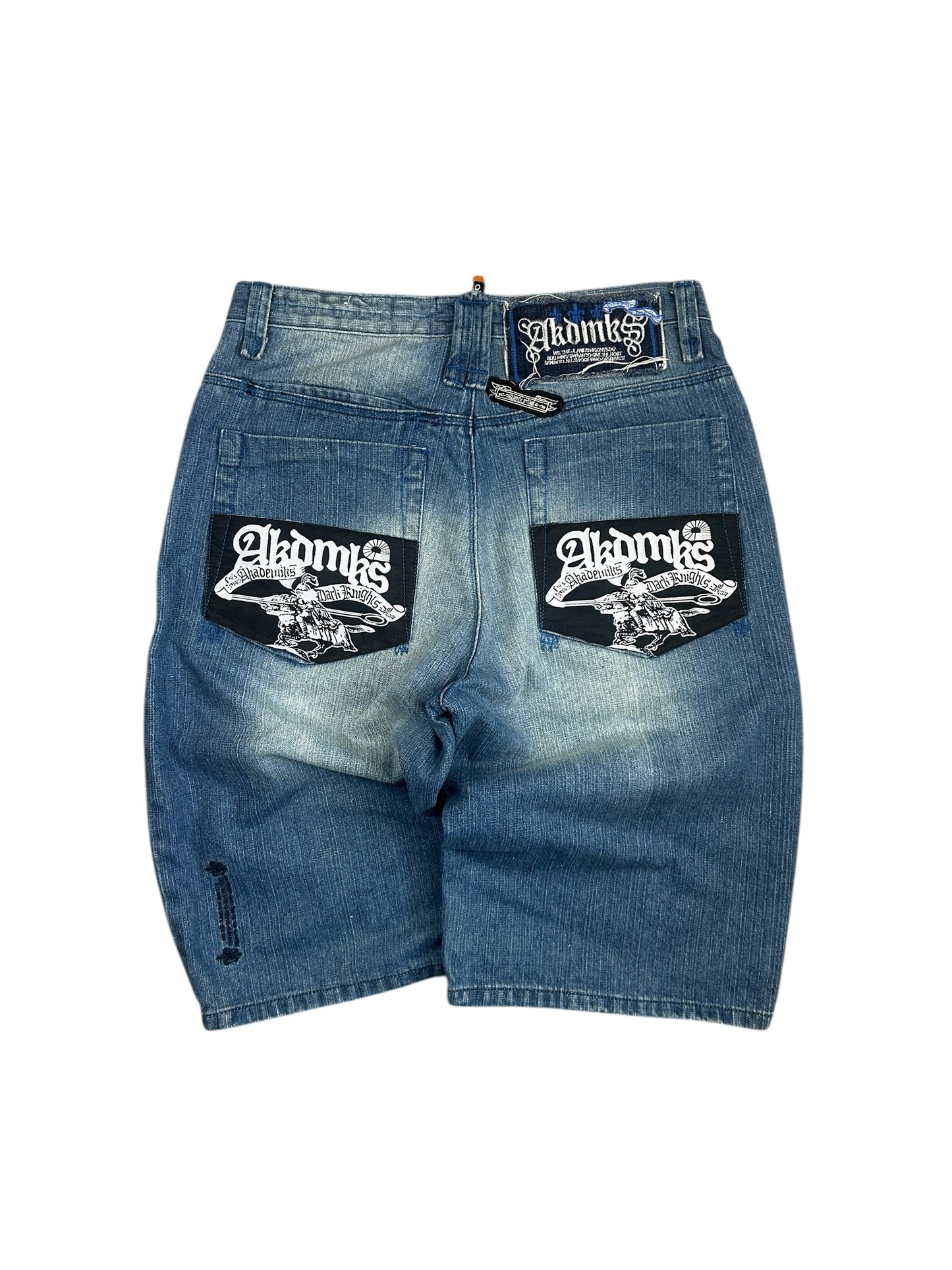 Early 2000s Akademiks baggy jorts