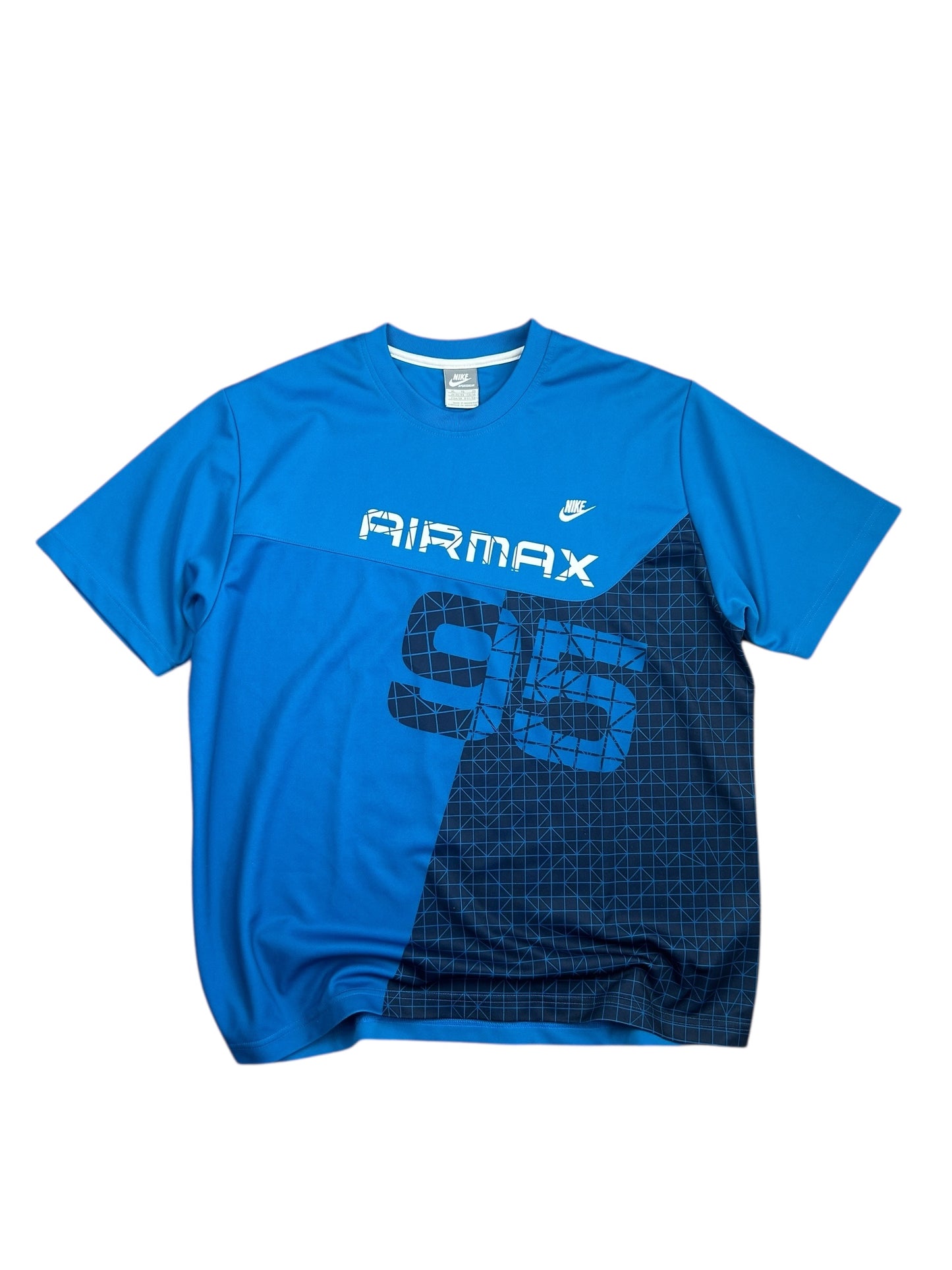 Early 2000s Nike Air max 95 graphic tee