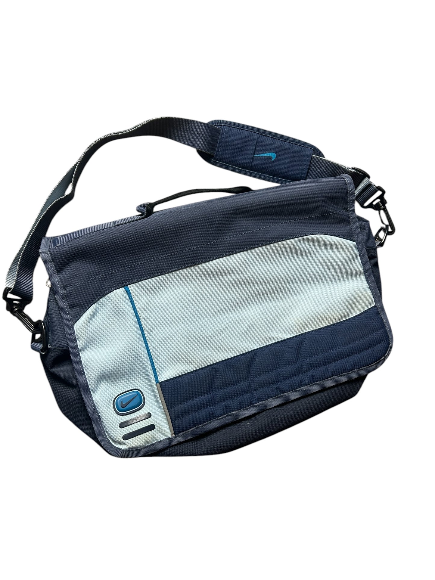 Early 2000’s Nike Shoulder Sling Bag