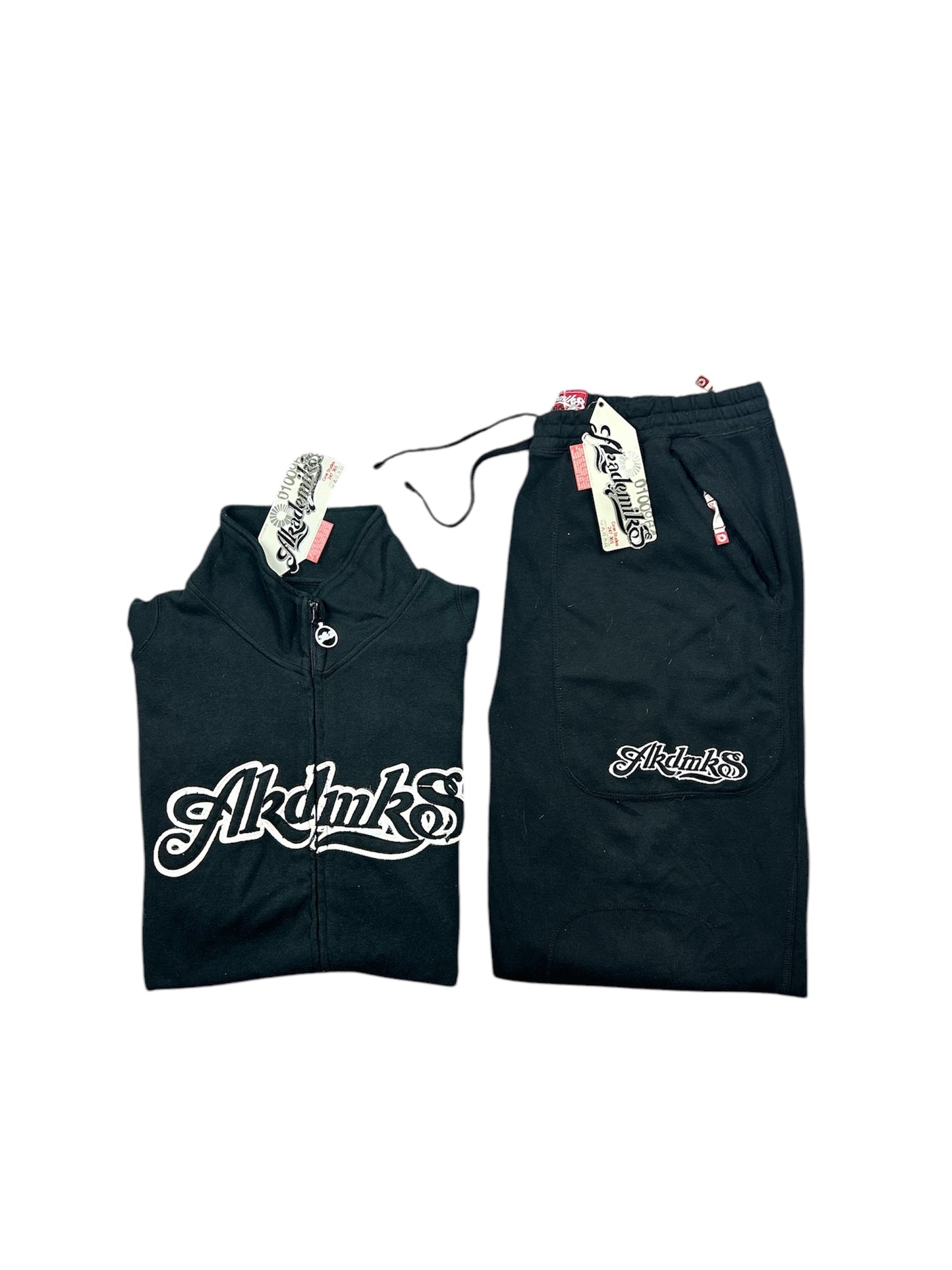 Brand new Full Akademiks Tracksuit Size Large