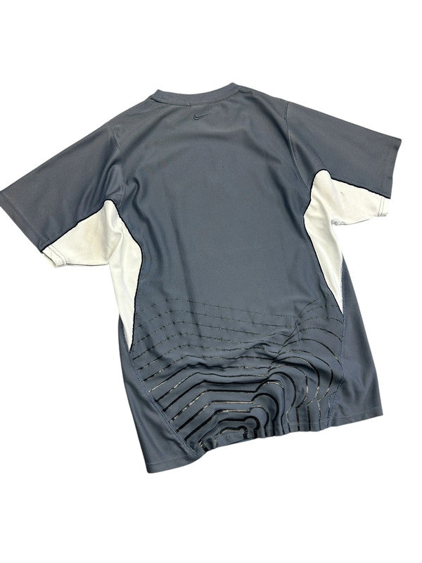 Early 2000s Nike Air Max plus TN tee shirt