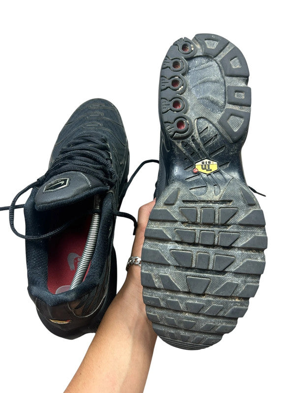 Nike Tn Black on Black