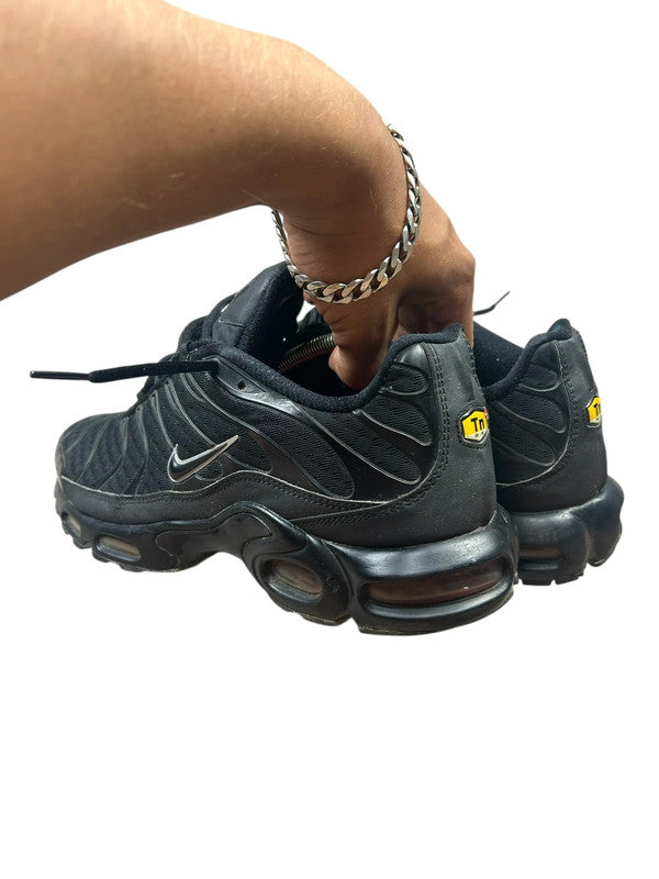 Nike Tn Black on Black