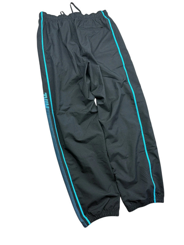 Early 2000s Baggy Nike Club Trackpants