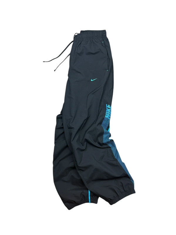 Early 2000s Baggy Nike Club Trackpants