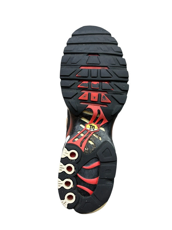 Nike air max plus TN white red