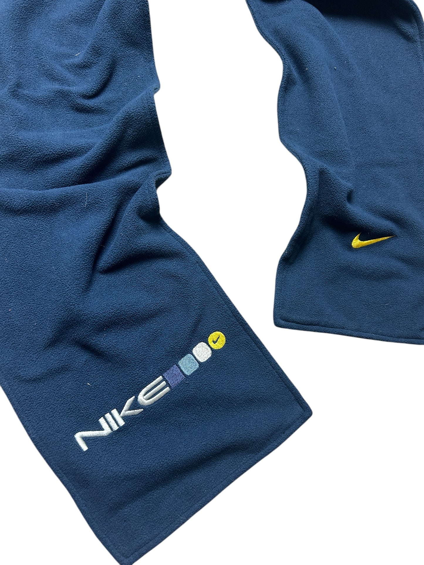 Early 2000’s Nike Navy Scarf