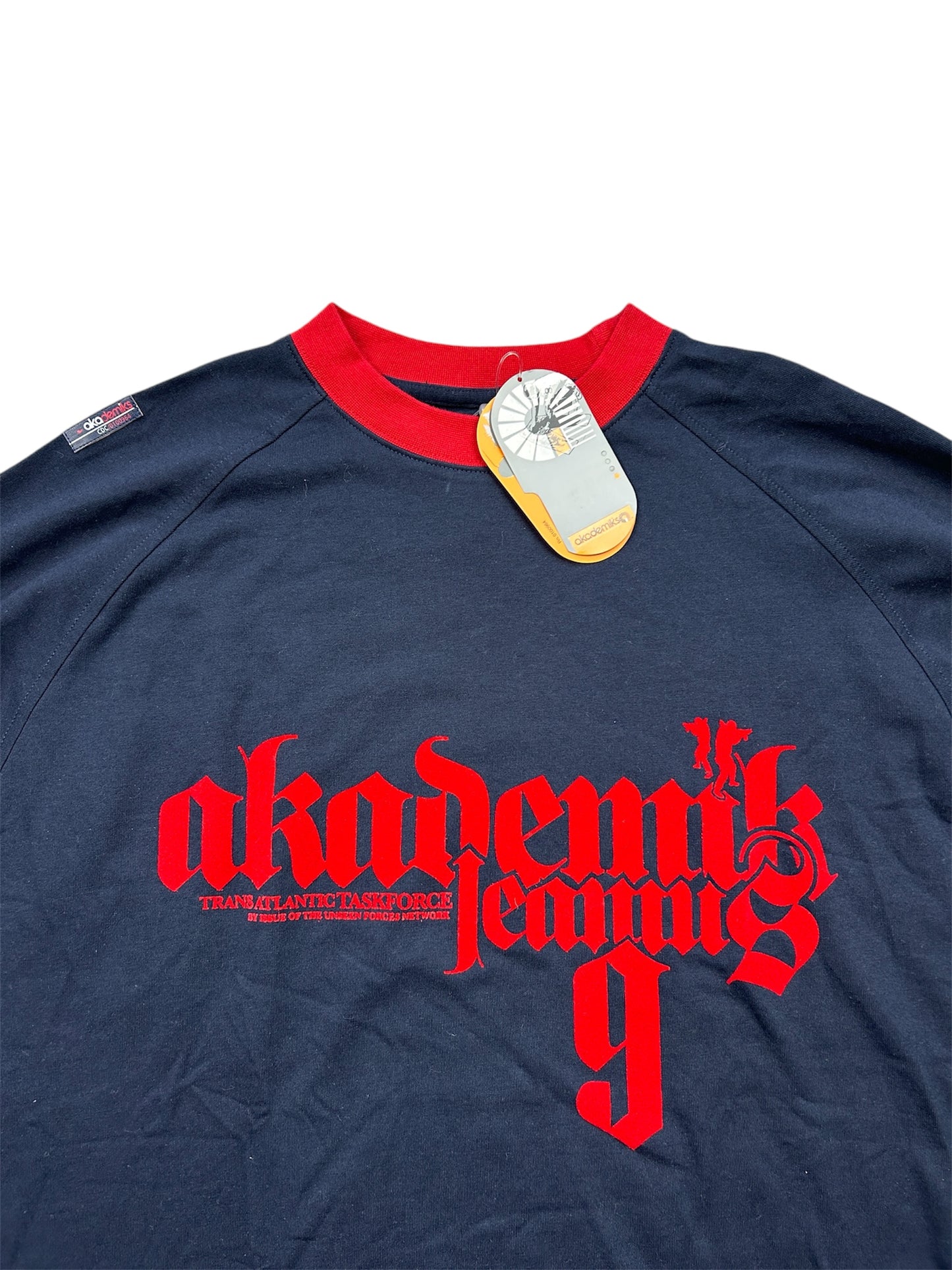 Early 2000’s Akademiks Long Sleeve Tee Shirt