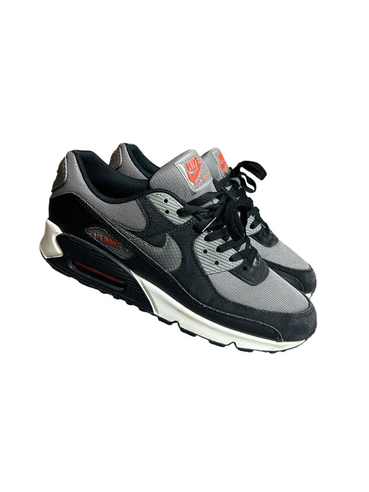Nike Air Max 90 Essential Size 9