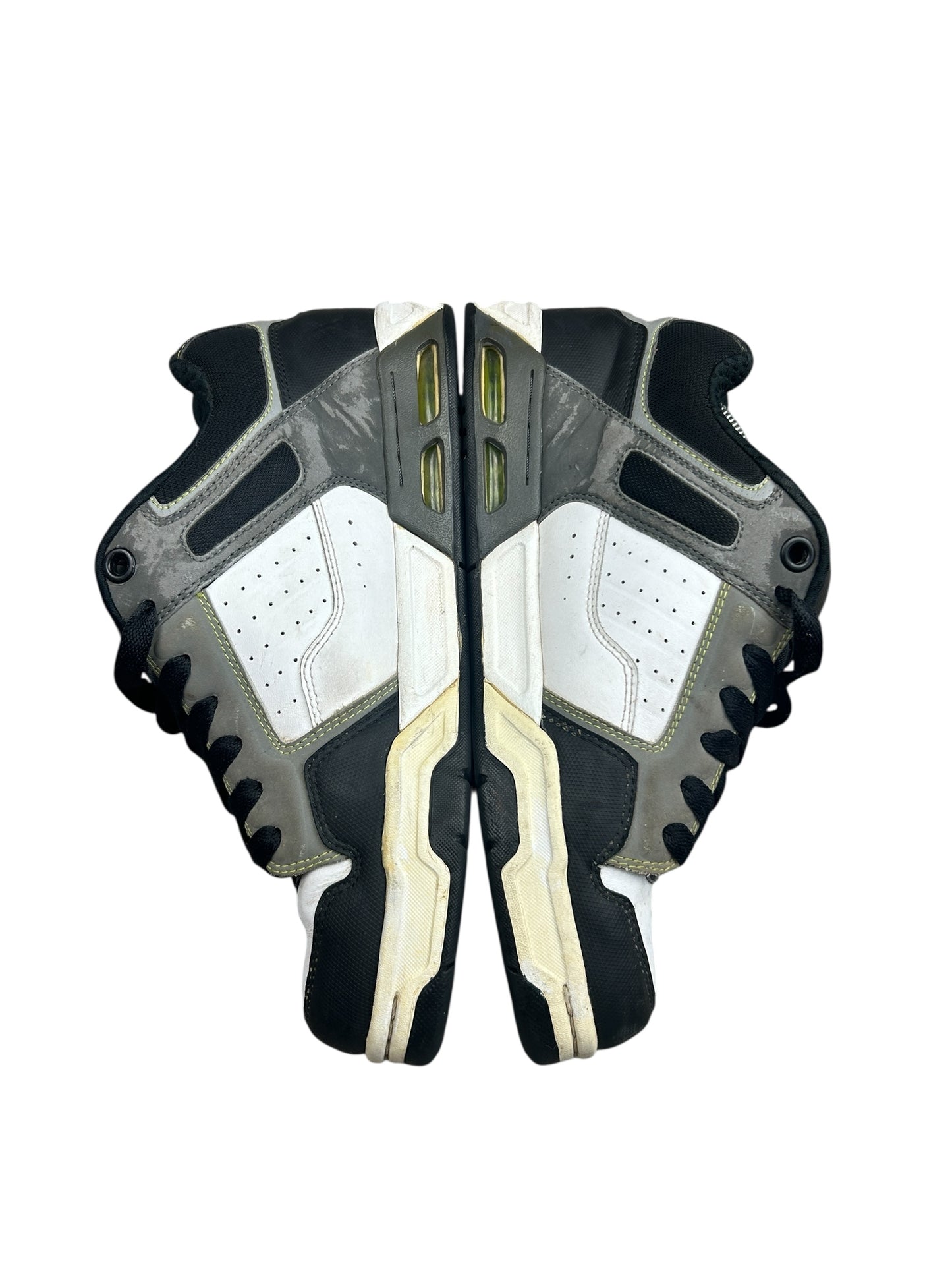 Early 2000s DVS chunky skate shoes