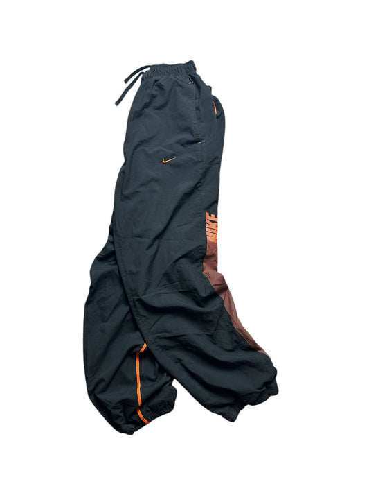 Early 2000’s Baggy Nike Club Trackpants